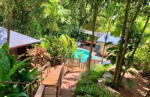 Bayview Heights Resort | Cairns Rainforest Retreat