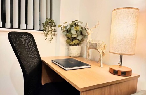 Manchester City Centre Apartment | Caitlyn's New Listing in Manchester City Center