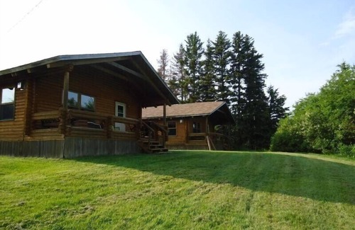 Margaree Forks Cottage | Cajun Cedar Log Cottages 1 Bdrm - Cape Breton Unit 3