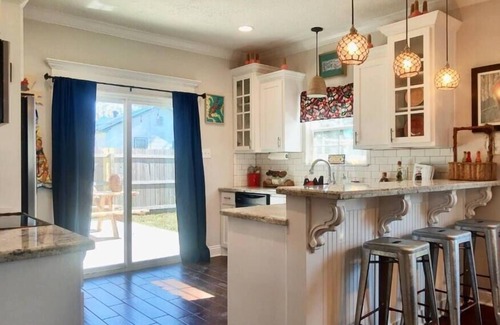 Lake Charles House | Cajun Cabin at Penn Properties