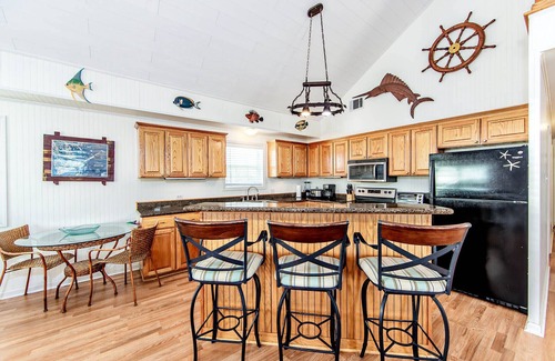 Grand Isle House | Cajun Yacht Club - Coastal Realty Group