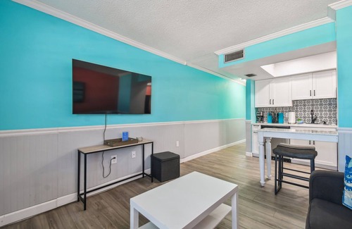 Sunset Beach Condo | Cake by the Ocean - Sugar Sand Beach Getaway -3 Sisters Getaways #5