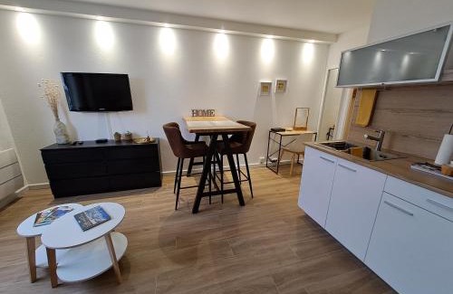 Port Apartment | Calais Plage - magnifique studio - Front de mer