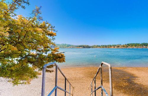 Gig Harbor House | Calamity Cabin