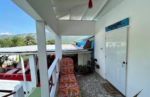 Ewarton Apartment | Caldo Tours