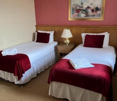 Dumfries Hotel | Caledonian Hotel