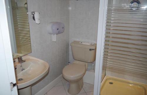 Dumfries Hotel | Caledonian Hotel