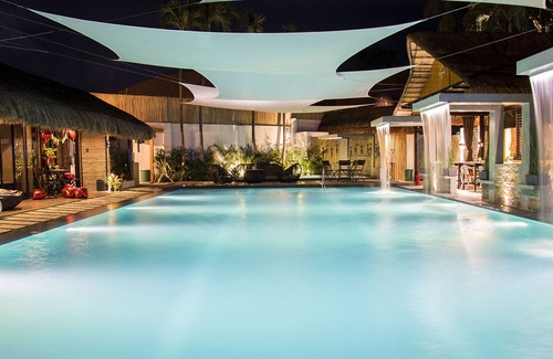Pansol House | California Beach Villa2