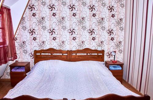 Gori House | California Guest House