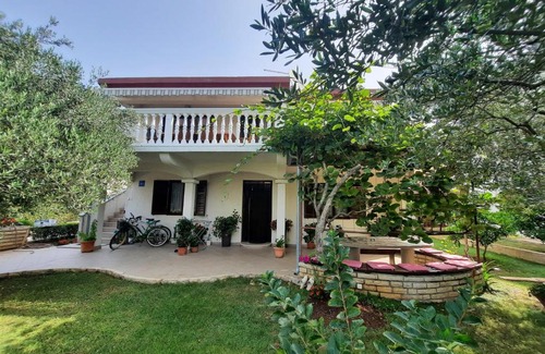 Biograd na Moru Apartment | Calimero