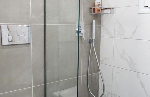 Ixia Apartment | Callas Residence