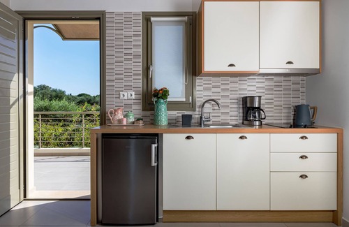 Gargaliani Hotel | Callisto Seaside Homes & Suites