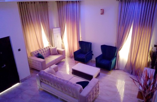 Ajah Hotel | Calm and Cozy hotel/apartment with game room