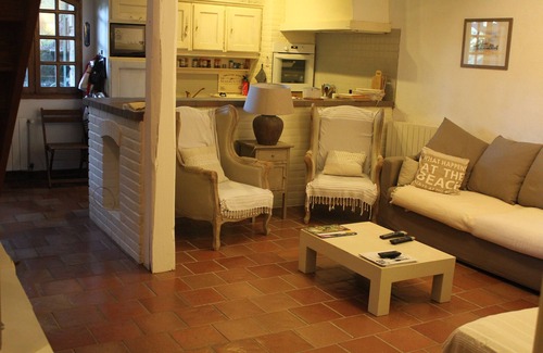 Les Salelles House | Calm and serenity, family home Southern Ardeche, river and mountains