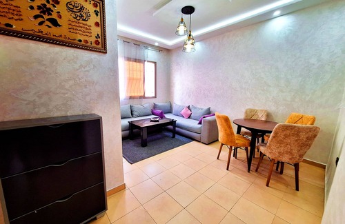 Hay El Farah Apartment | Calm apartment, close to the beach + Chocolat giftn