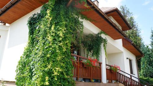 Michalowice House | Calm House in suburbs of Cracow