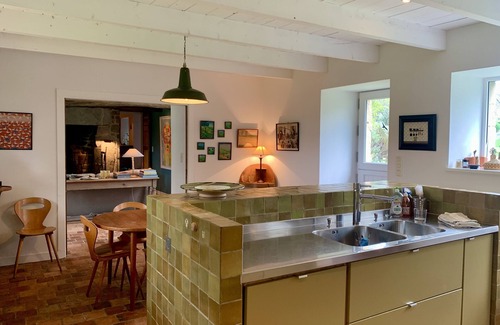 Crach House | Calm, walks and beaches just a stone's throw from the village.