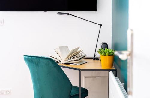 Faubourg-Raines Apartment | Calme & Chic vert - Proche gare et centre