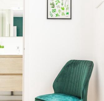Faubourg-Raines Apartment | Calme & Chic vert - Proche gare et centre