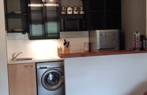 Bergerac Apartment | Calme, Cosy, 2 Pièces Avec Terrasse, Piscine, Lit Bébé, Bergerac