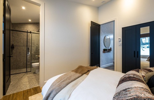 Lac Superieur Village Ski Chalet | * CALME ET LUXE en pleine nature*