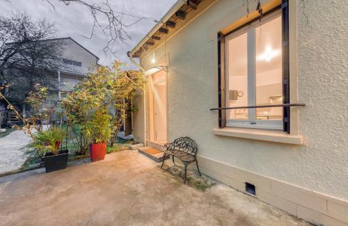 Vitry-sur-Seine Apartment | Calme, Paris, Tram 9mim, RER C 15min - Genius