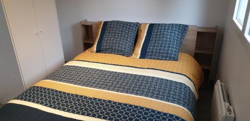 Faremoutiers Apartment | Calme Studio & WIFI Jardin Disneyland Paris 4 personnes
