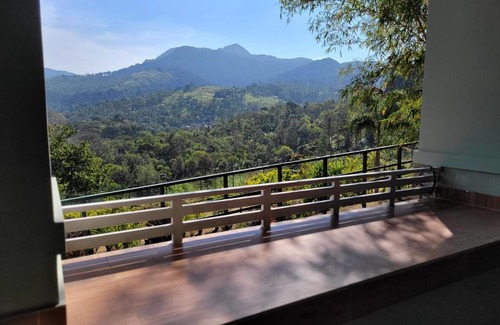 Udumbanchola House | Calton Heights