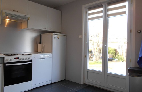 Bernieres-sur-Mer House | Calvados, 800m from the landing beaches, fully renovated 8-person gîte