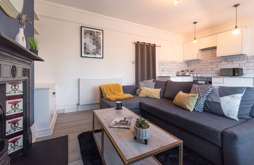 Royal Tunbridge Wells Apartment | Calverley Place -Long Stay Offer