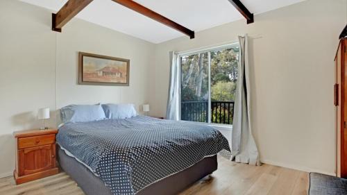 Hawks Nest House | Calypso Cottage