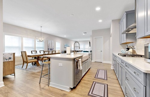 Villages of Five Points House | CALYPSO COVE - 4BR, 3.5BA - Sleeps 8