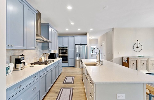 Villages of Five Points House | CALYPSO COVE - 4BR, 3.5BA - Sleeps 8