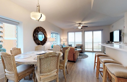 Panama City Beach Condo | Calypso Tower 3 1501 Gorgeous Three-Bedroom with HUGE Balcony