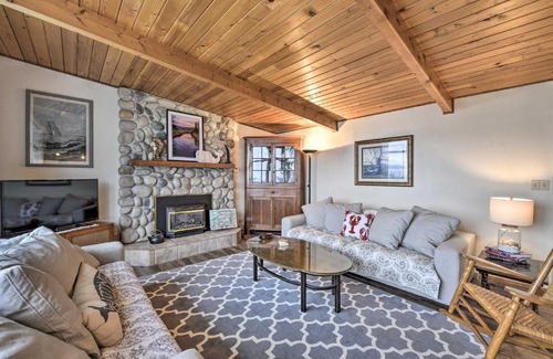 Camano Island House | Camano Island Home with Views and Private Beach Access