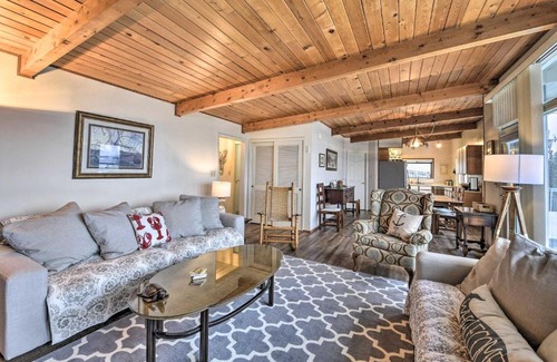Camano Island House | Camano Island Home with Views and Private Beach Access