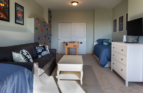 Camano Island House | Camano Lookout (pet friendly)-Gorgeous views of Saratoga Passage!