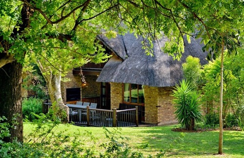 Hazyview House | Cambalala - Unit 1 - Luxury Self Catering Vacation Rental in Kruger Park Lodge