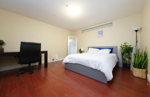 Marpole House | Cambie & 61st Ave Homestay
