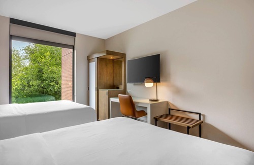 Pearl District Hotel | Cambria Hotel Portland - Pearl District