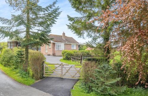 Builth Wells House | Cambrian Mountain View