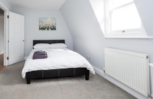 Belsize Park Apartment | Camden Apartment E/Apartment