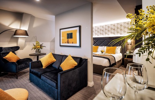 City Centre Dublin Hotel | Camden Court Hotel