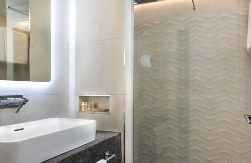 City Centre Dublin Hotel | Camden Court Hotel