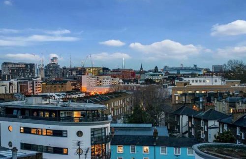 Camden Town Apartment | Camden Skyview Apartment