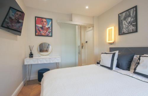 Camden Town Apartment | Camden Suite London