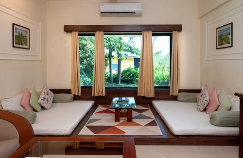 Igatpuri Hotel | Camel Valley Resort & Spa