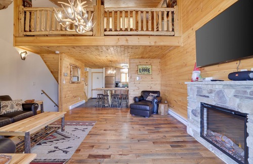 Tannersville House | CAMELBACK CABIN 20 in POCONOS