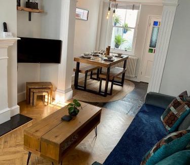Kemptown House | Camelford Street Cottage - Brighton