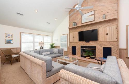 Corolla Light House | Camelot 125